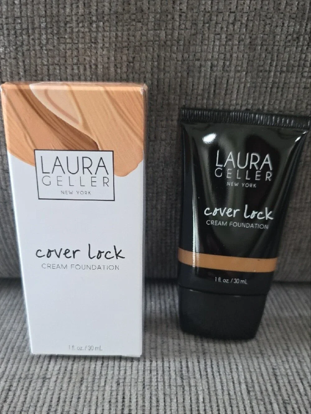 Laura Geller Cover Lock Cream Foundation - Honey Shade, New, 1floz.